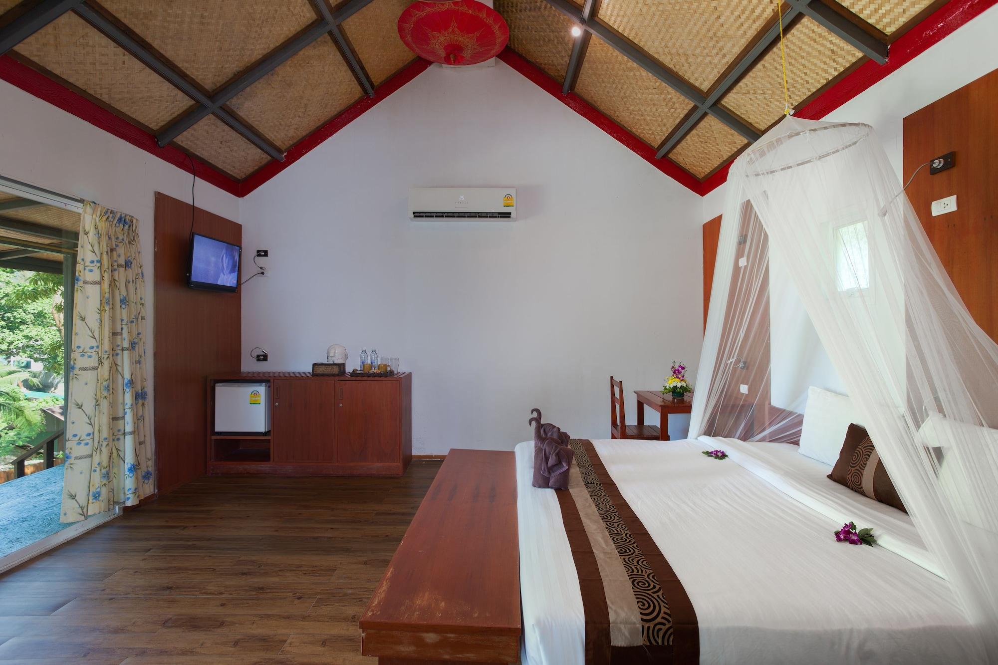 Phi Phi Long Beach Resort & Villa Zewnętrze zdjęcie