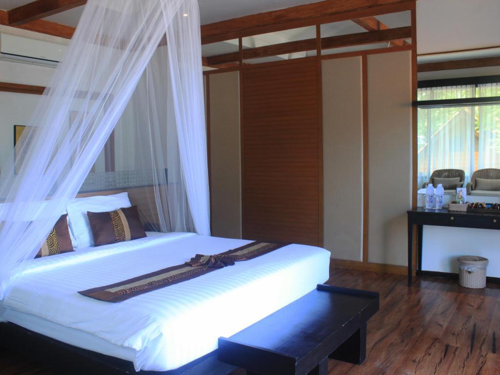 Phi Phi Long Beach Resort & Villa Zewnętrze zdjęcie