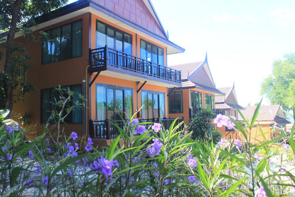 Phi Phi Long Beach Resort & Villa Zewnętrze zdjęcie