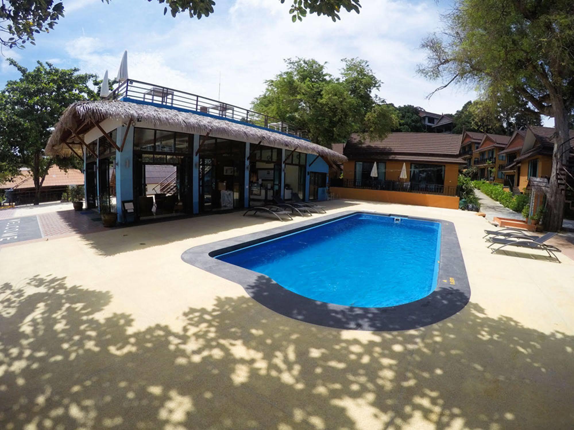Phi Phi Long Beach Resort & Villa Zewnętrze zdjęcie